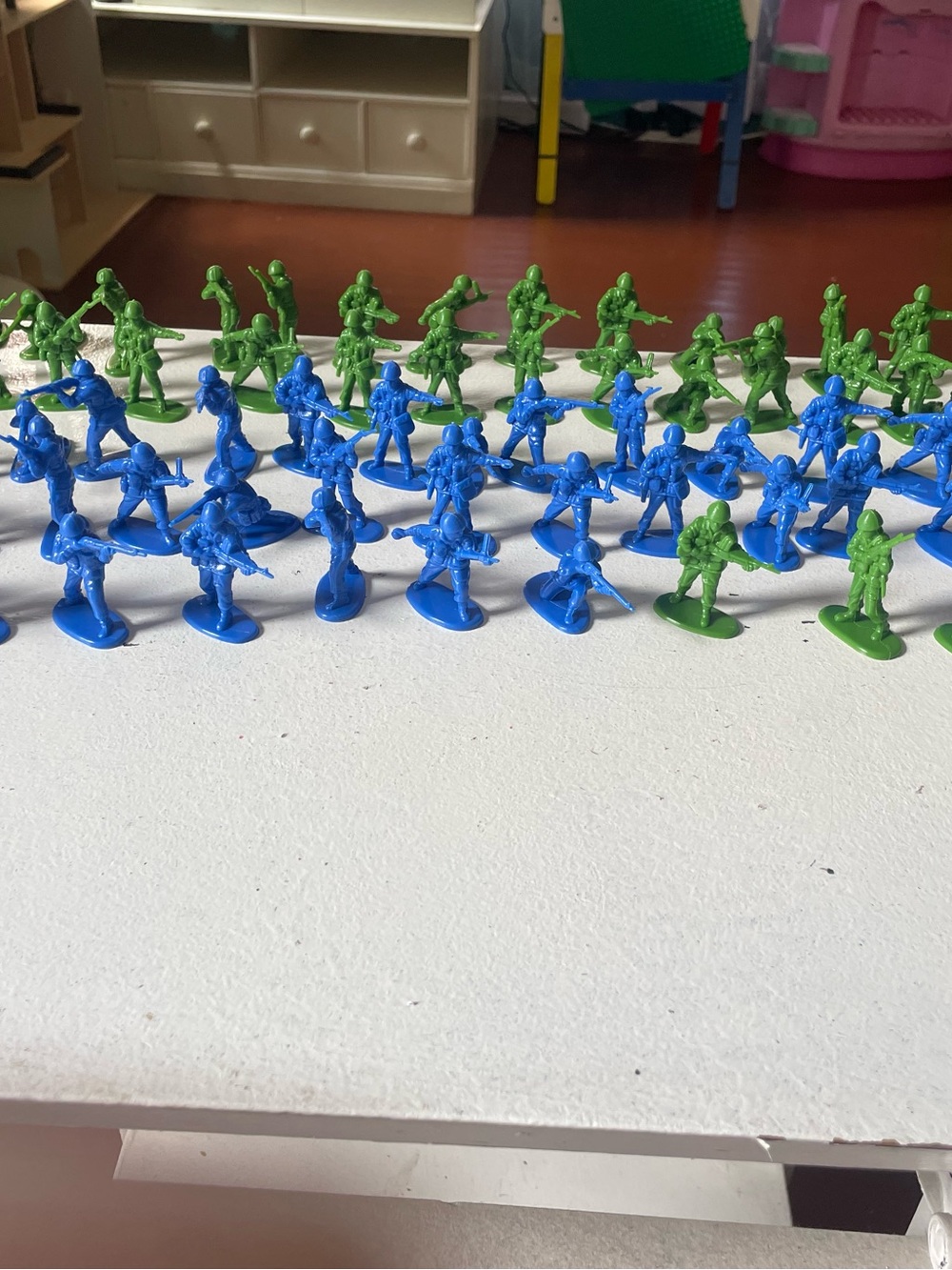 U.S. Army Plastic Soldier Set – Blue & Green Troops
